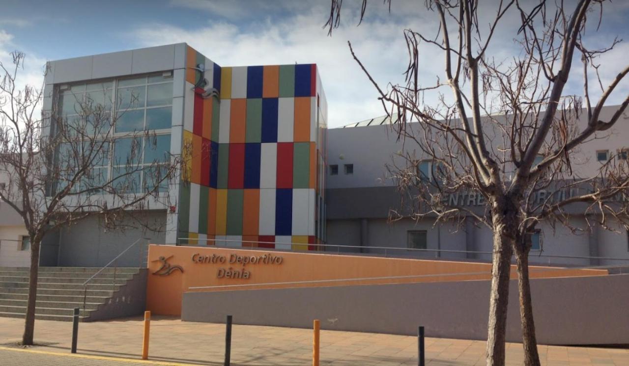 Apartamento Victoria Playa III Con Una Gran Terraza Denia Exterior photo